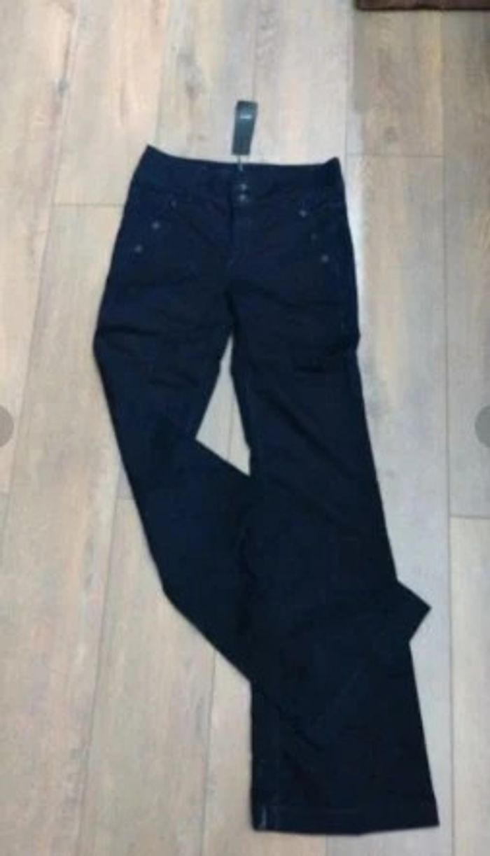 Jean taille haute évasé neuf marine presque noir EDC by esprit t 36 Neuf