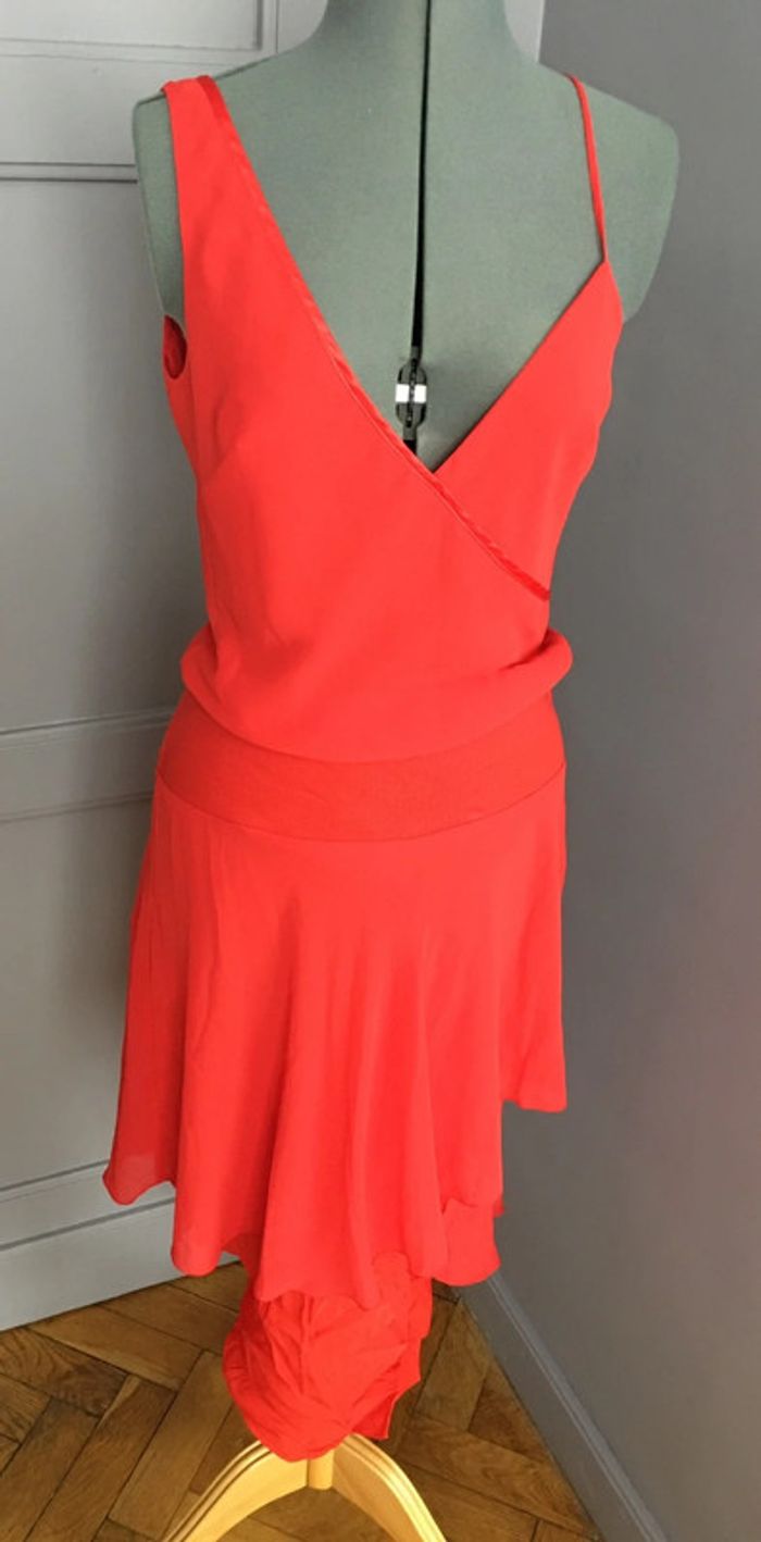 Robe cérémonie 40 fluide midi