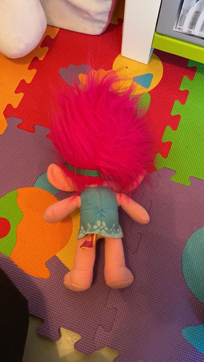 Peluche popy des trolls - photo numéro 3