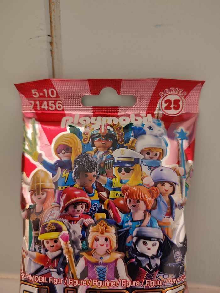 Playmobil 71456 filles série 25 - photo numéro 2