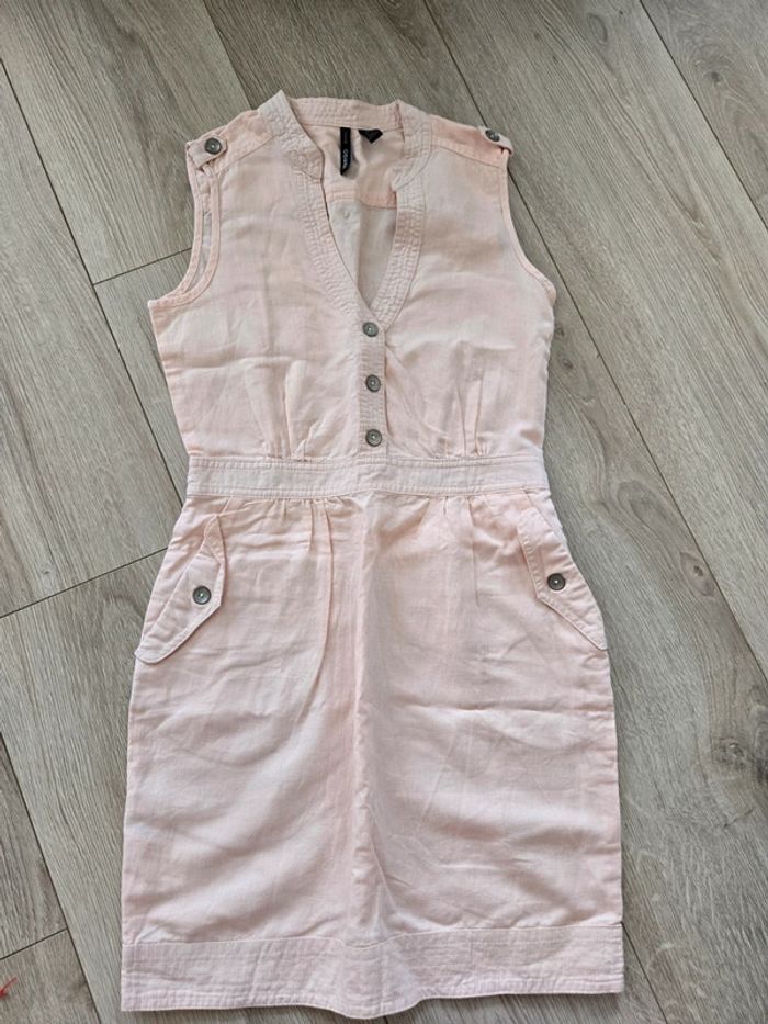 Robe rose