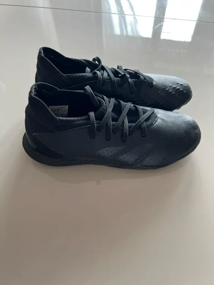 Crampons pour enfants adidas taille 36