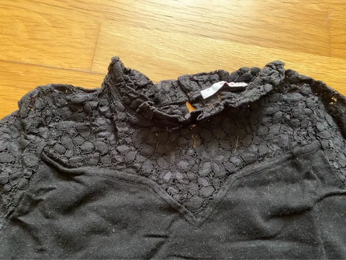 Pull dentelle - photo numéro 2