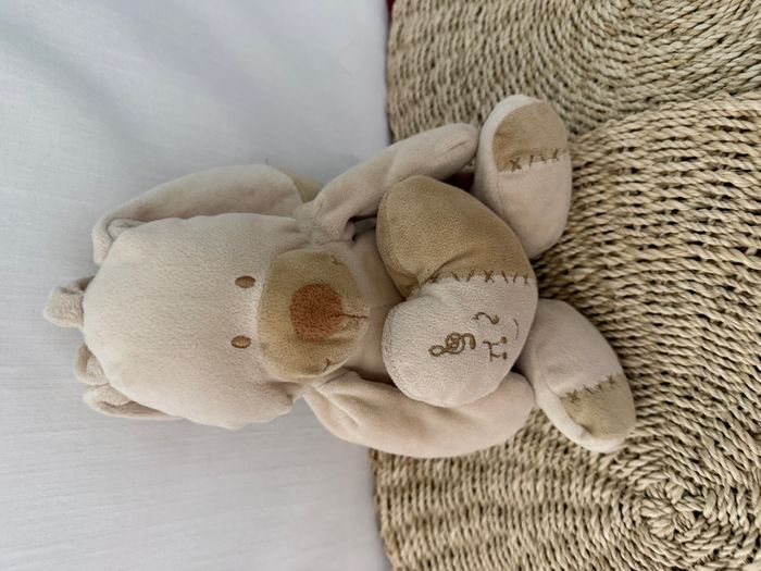 NICOTOY SOS DOUDOU LAPIN ECRU COEUR BEIGE MUSICAL - photo numéro 3