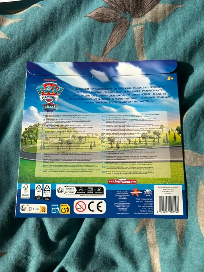 Lot de 200 gommettes / stickers pat patrouille neuf - photo numéro 2