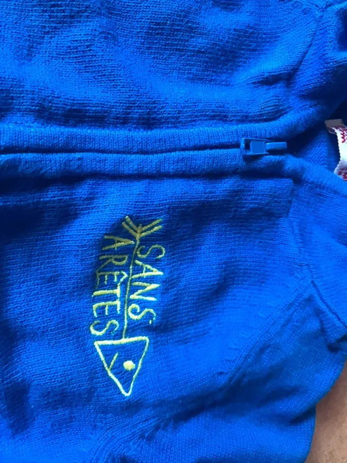Gilet bleu garçon - photo numéro 3