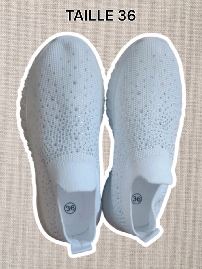 Magnifique chaussures blanches à strass - Taille 36 - Neuf - photo numéro 2