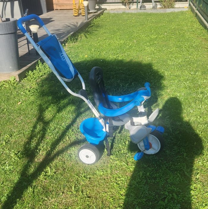 Tricycle evolutif bleu - photo numéro 2