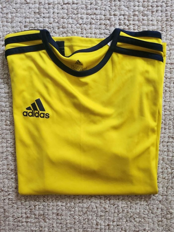 Tee shirt Adidas