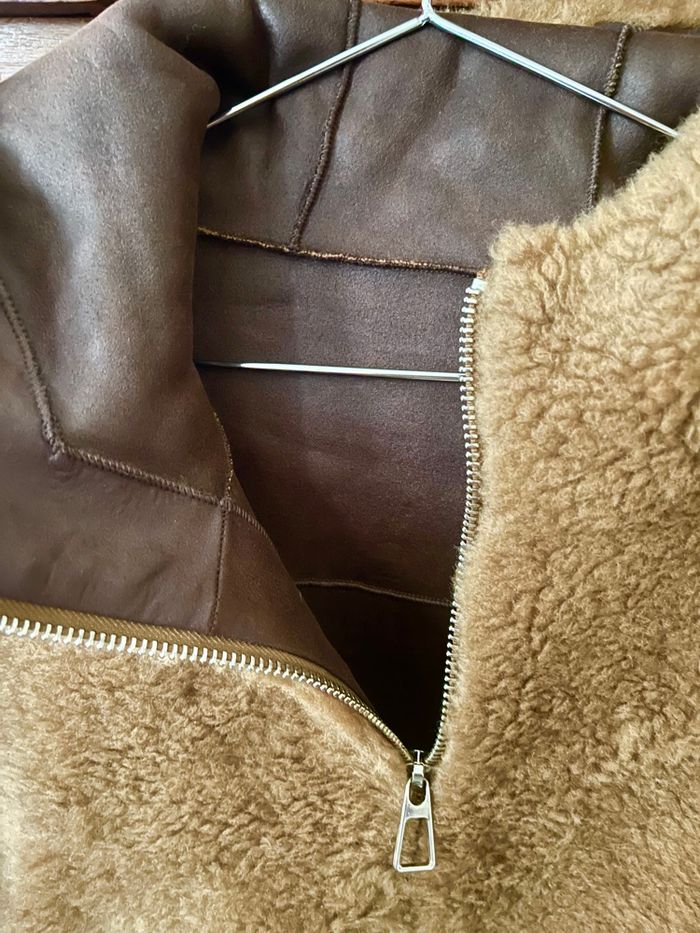 Manteau fausse fourrure , marron , avec capuche - photo numéro 8
