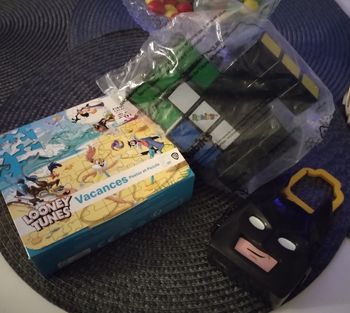 Lot de trois jeux neuf