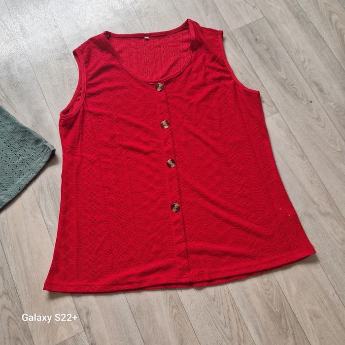 Tuniques Neuves - photo numéro 3