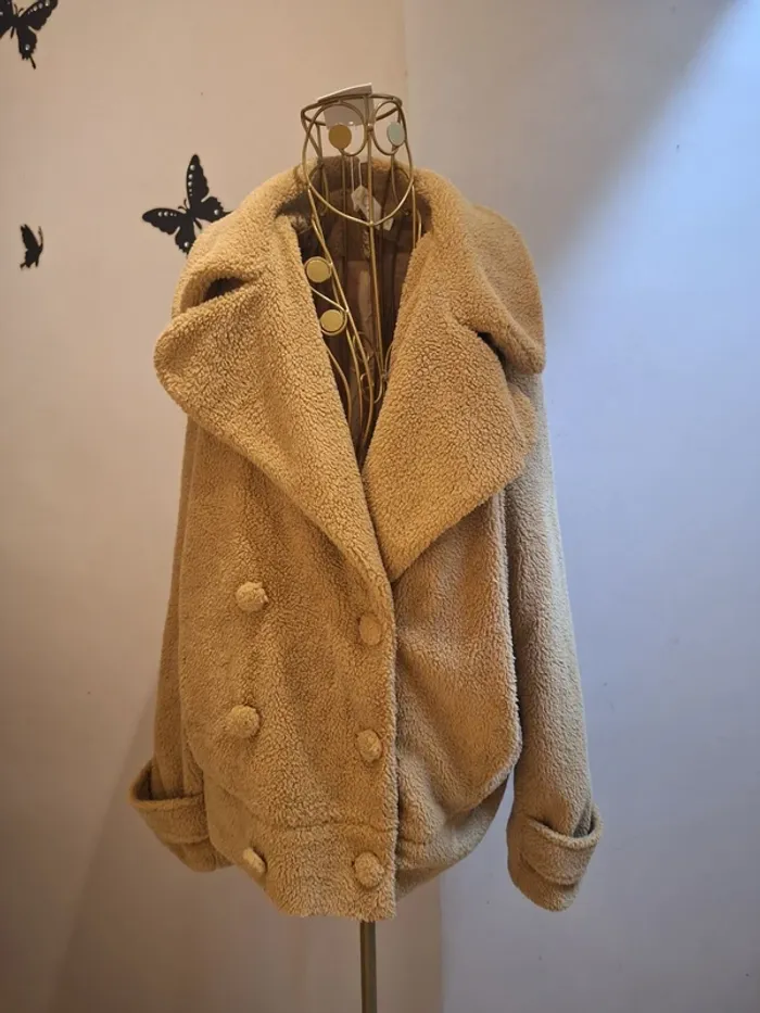 Veste en sherpa camel