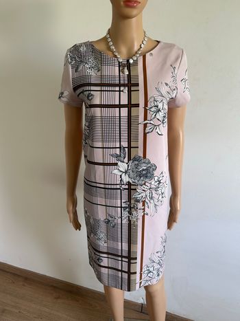 Robe rose claire à manches courtes Rinascimento taille S jamais portée 