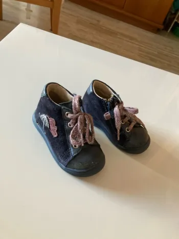Chaussures, taille 19