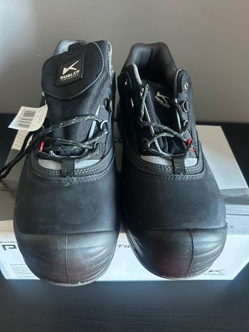 Chaussures de sécurité  KÜBLER taille 44,5 indiqué 45 fabricant taille petit
