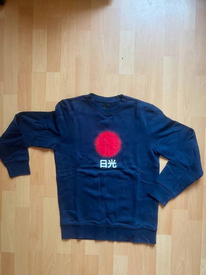 Pull H&M motif Japon bleu taille XS - photo numéro 2