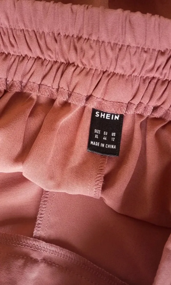 Pantalon large fluide - photo numéro 3