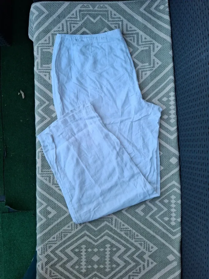 Pantalon leger T 44-46 - photo numéro 2