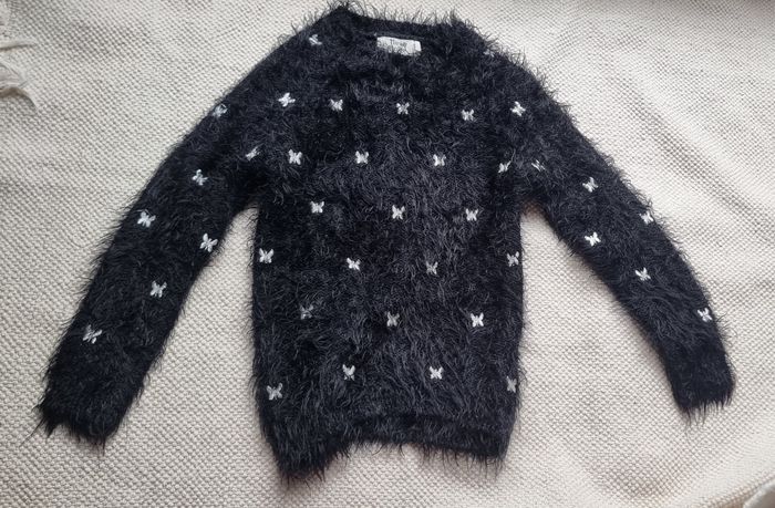 Pull noir