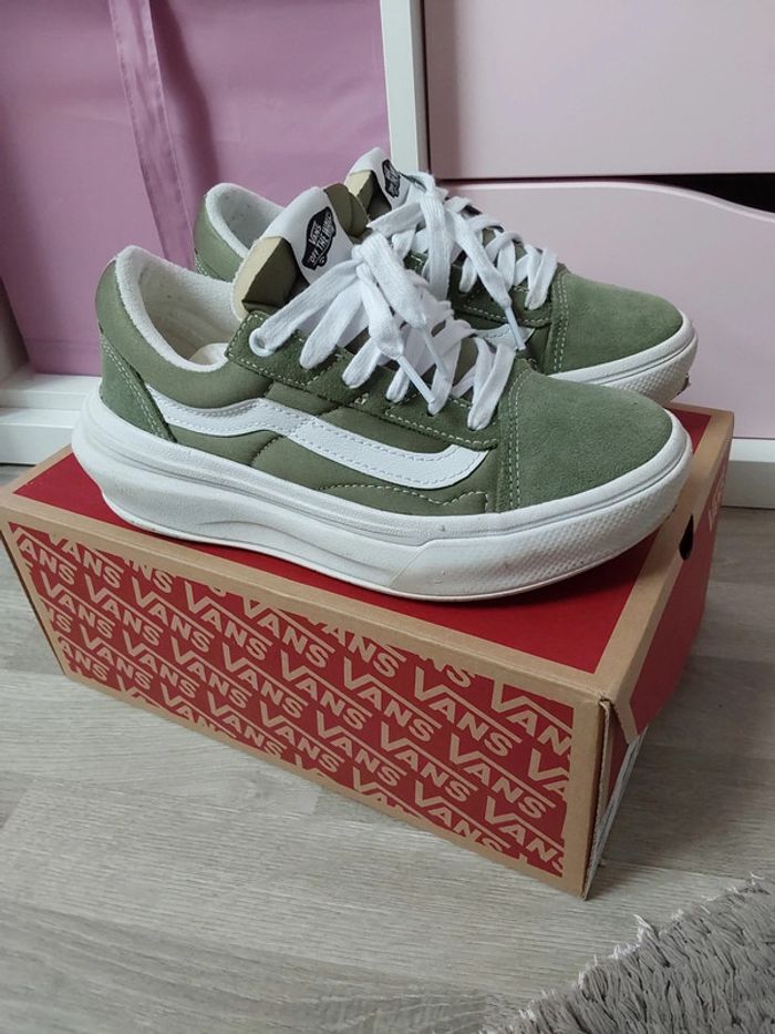 Baskets Vans taille 36 - photo numéro 2