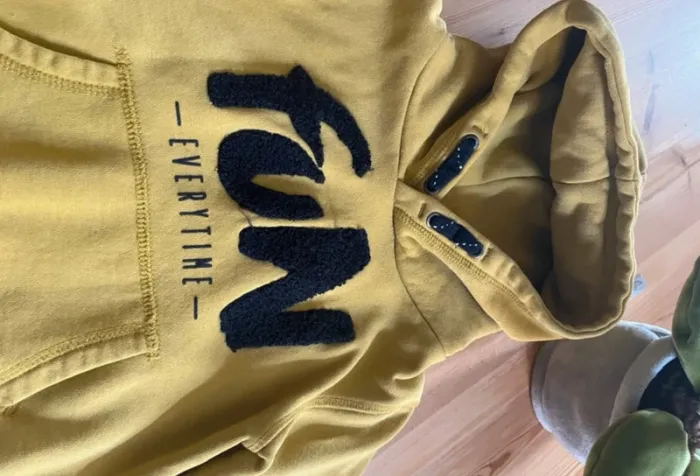 Sweat-shirt jaune moutarde 4 ans - photo numéro 2