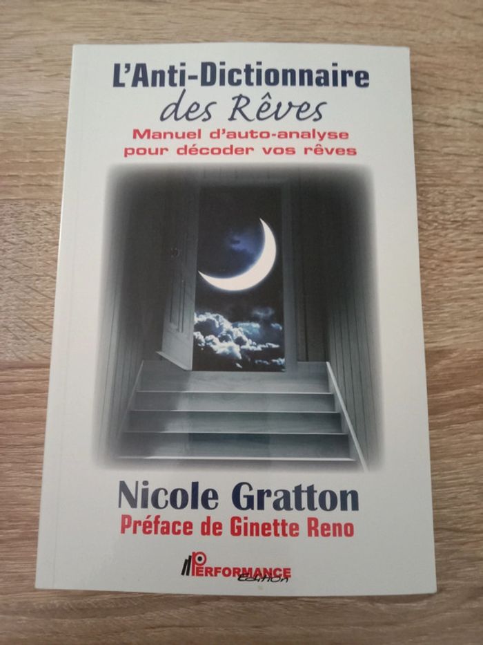 Nicole Gratton 🪅 L'Anti-Dictionnaire des rêves - photo numéro 1
