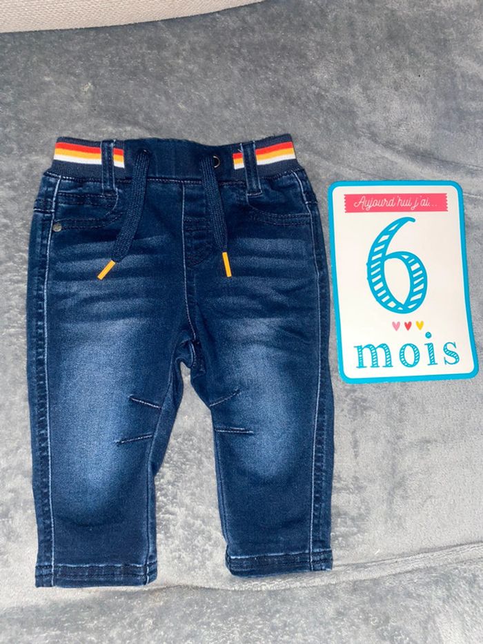 Jean slim 6 mois neuf - photo numéro 2