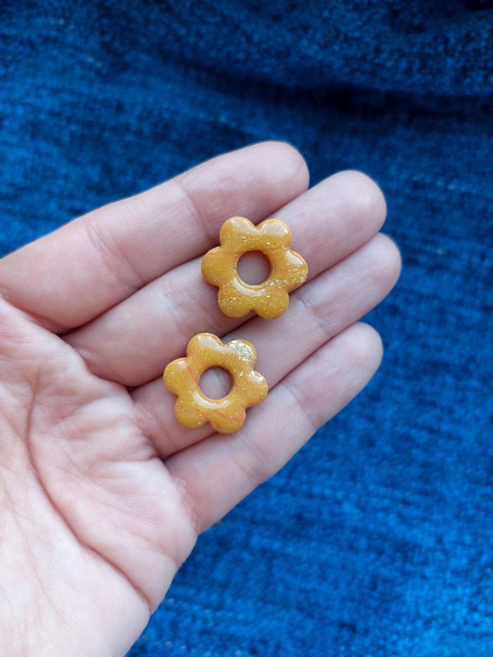 Clous fleurs - photo numéro 2