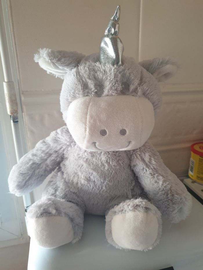 Licorne en peluche