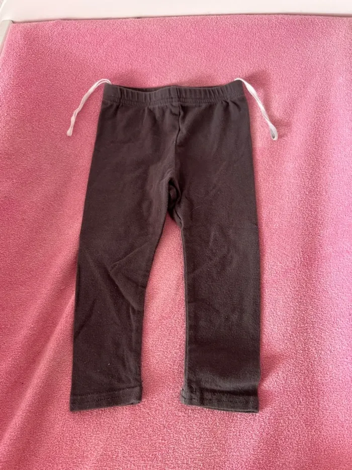 Lot de 8 pantalons taille 18 mois - photo numéro 3