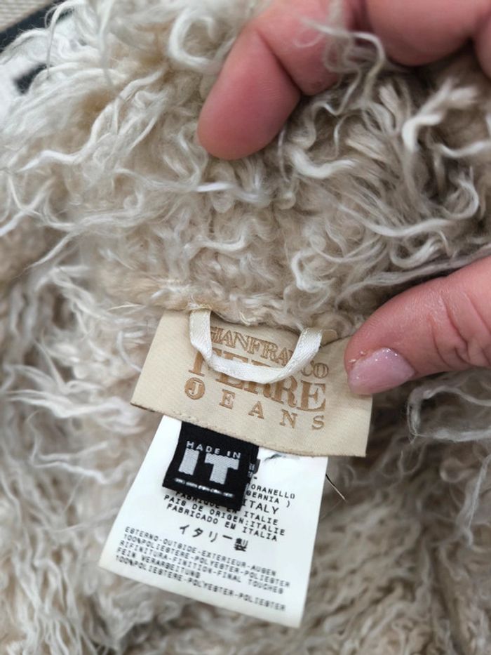 Manteau taille 40 Gianfranco ferré - photo numéro 2