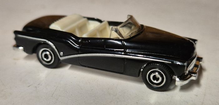 Voiture miniature Matchbox 1953 buick skylark noir - photo numéro 3