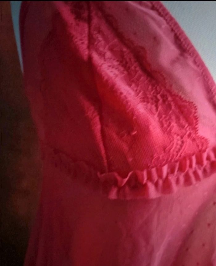 Bustier dentelle rouge taille 40-42 - photo numéro 4