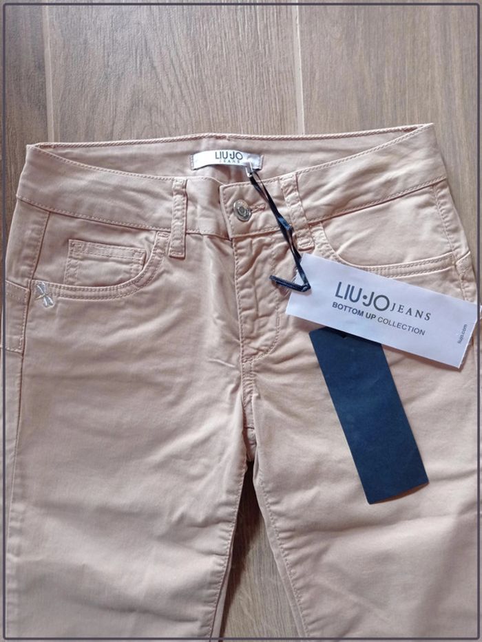 Pantalon neuf LIU JO beige bottom up classic regular taille 36 - photo numéro 3
