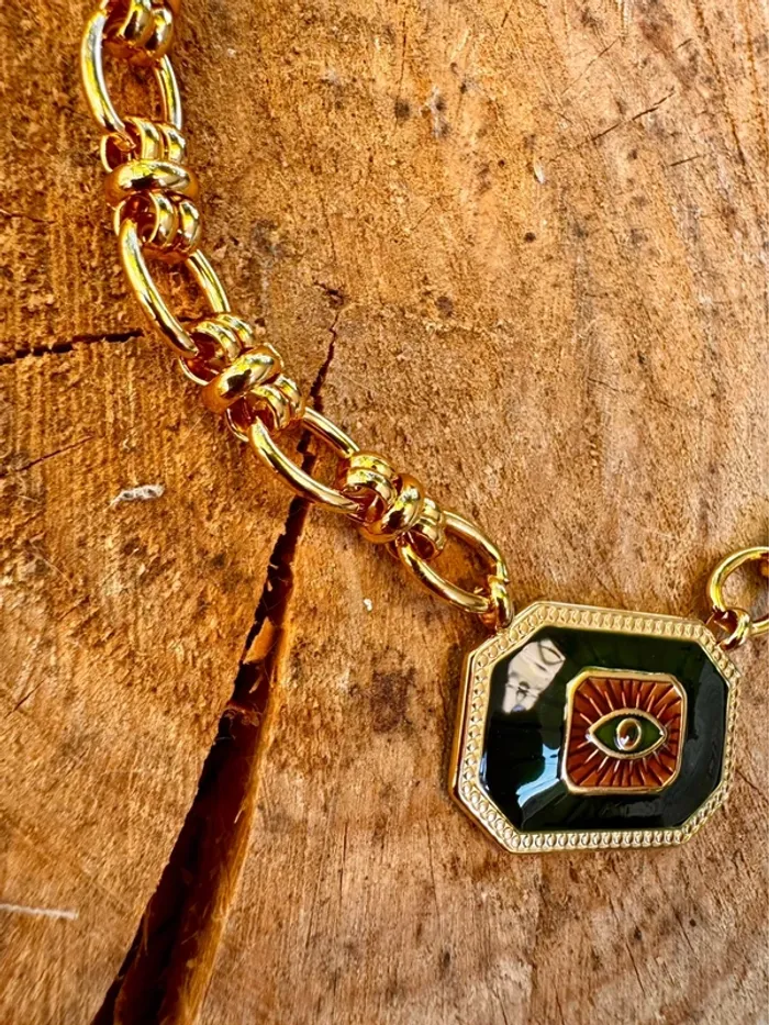 Gros collier  maillons épais large médaille grigri œil acier inoxydable or habaha Paris - photo numéro 4