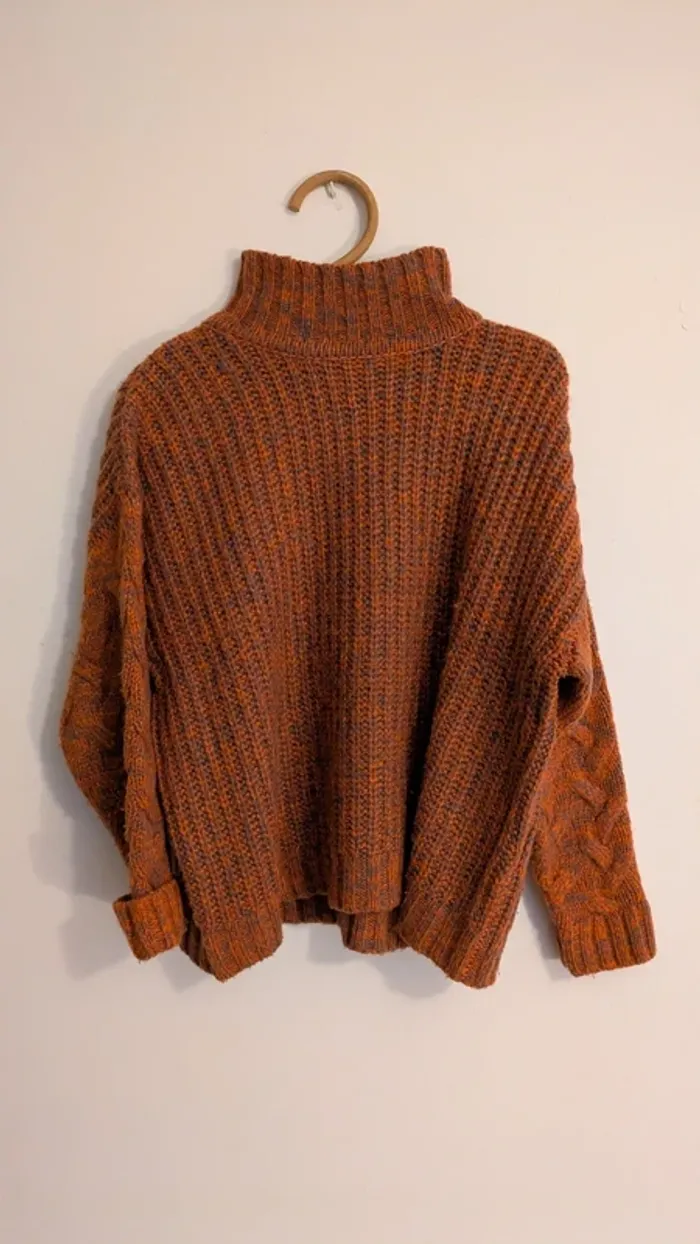 Pull d'hiver col montant