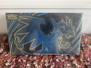 UPC Collection Ultra Premium Dracaufeu ME02