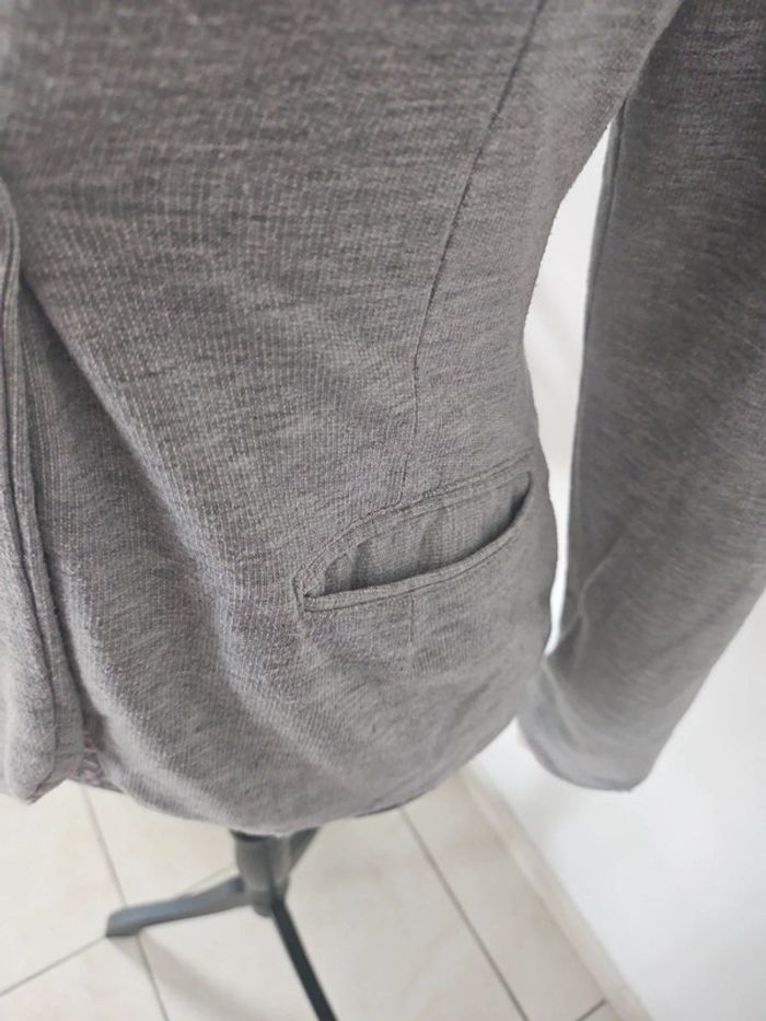 Blazer marque Kiabi - photo numéro 4