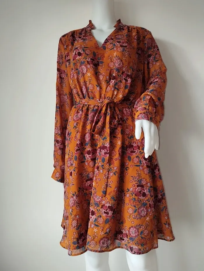 Robe fluide Camaïeu taille 40 - photo numéro 2