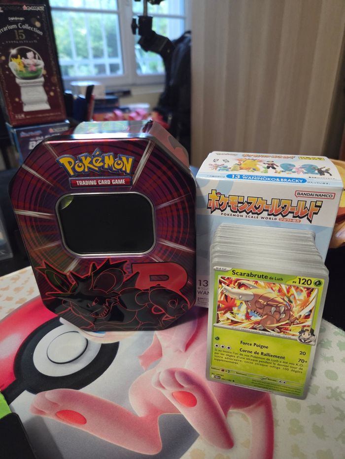 140 cartes Rivalités Destinées EV10 + Pokebox Nidoking avec carte promo - photo numéro 2