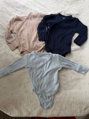 🧸 Lot de 3 bodies - 1 mois - Kiabi 