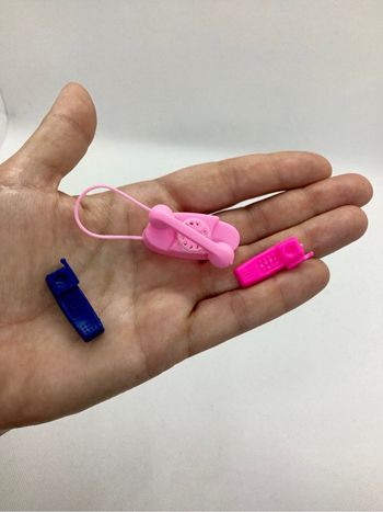 Lot 3 téléphones Mattel Barbie 2 portables sans fils 1 filaire cordon cadran dollhouse