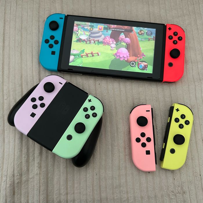 Switch + accessoires - photo numéro 2