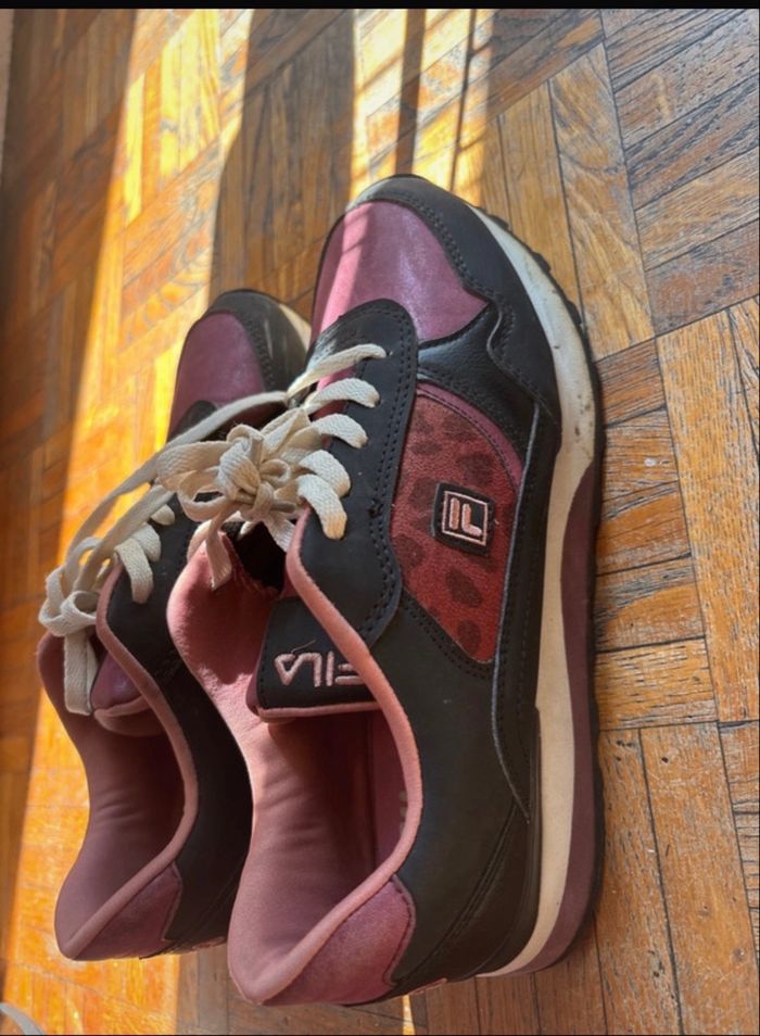 Vend basket fila taille 39 - photo numéro 4