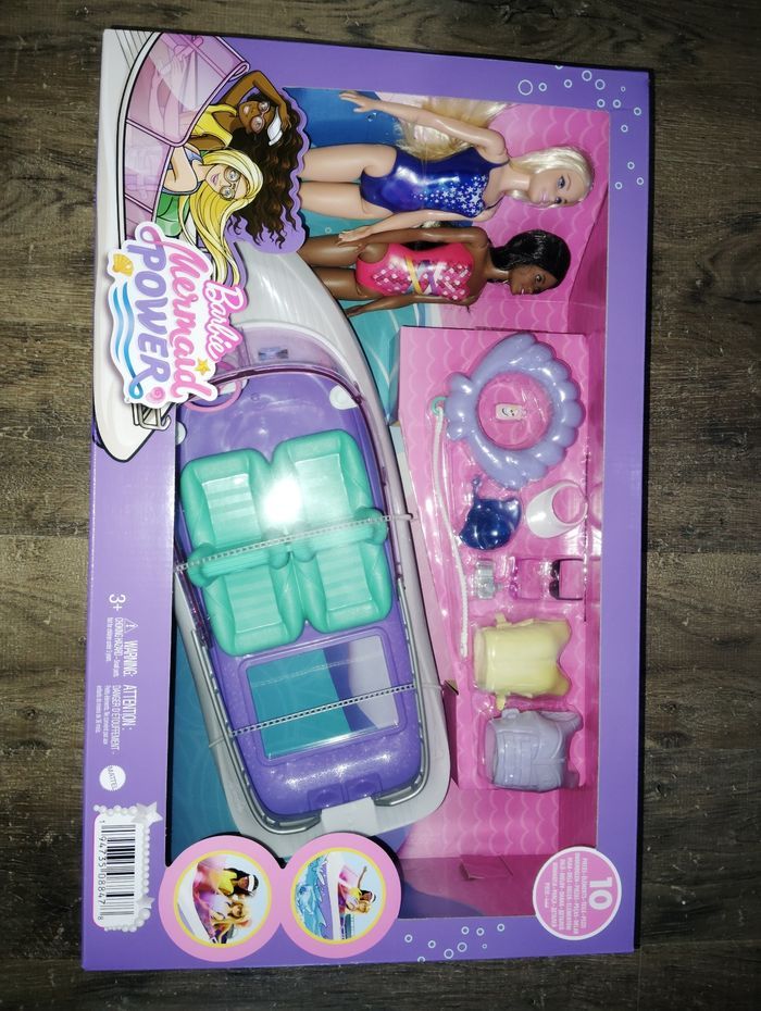 Coffret bateau avec 2 poupées Barbie - photo numéro 1