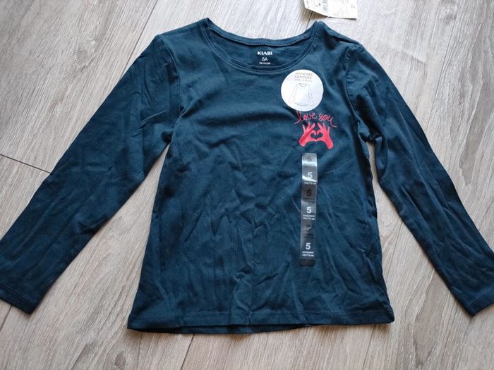 T shirt à manches longues