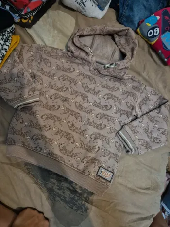 Pull fourré