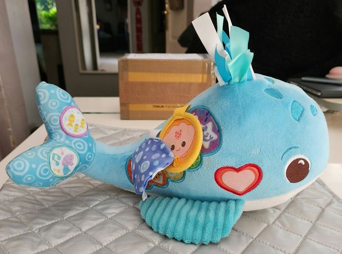 Peluche interactive Océane, ma baleine musicale VTech Baby - photo numéro 2
