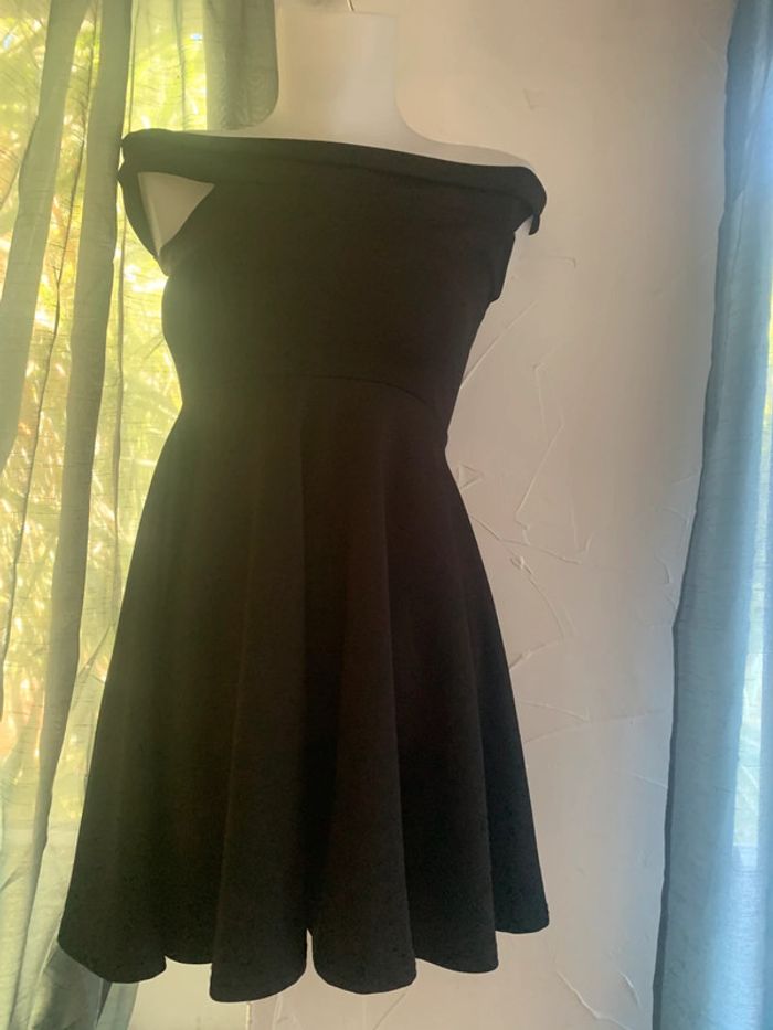 Robe noire été Boohoo taille 36 - photo numéro 3